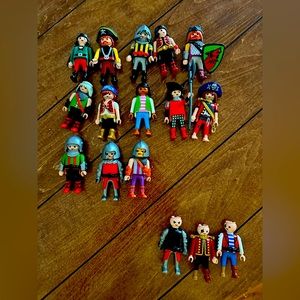 Playmobile Figurine Lot!!